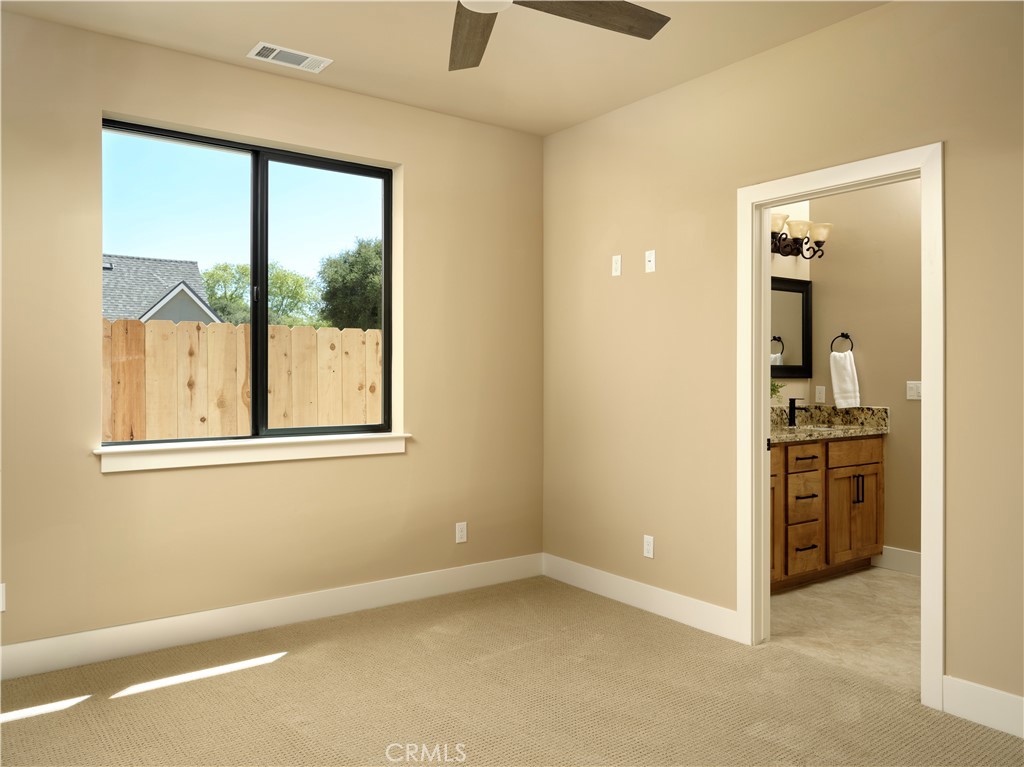 264 Cobble Creek Way Property Photo 16
