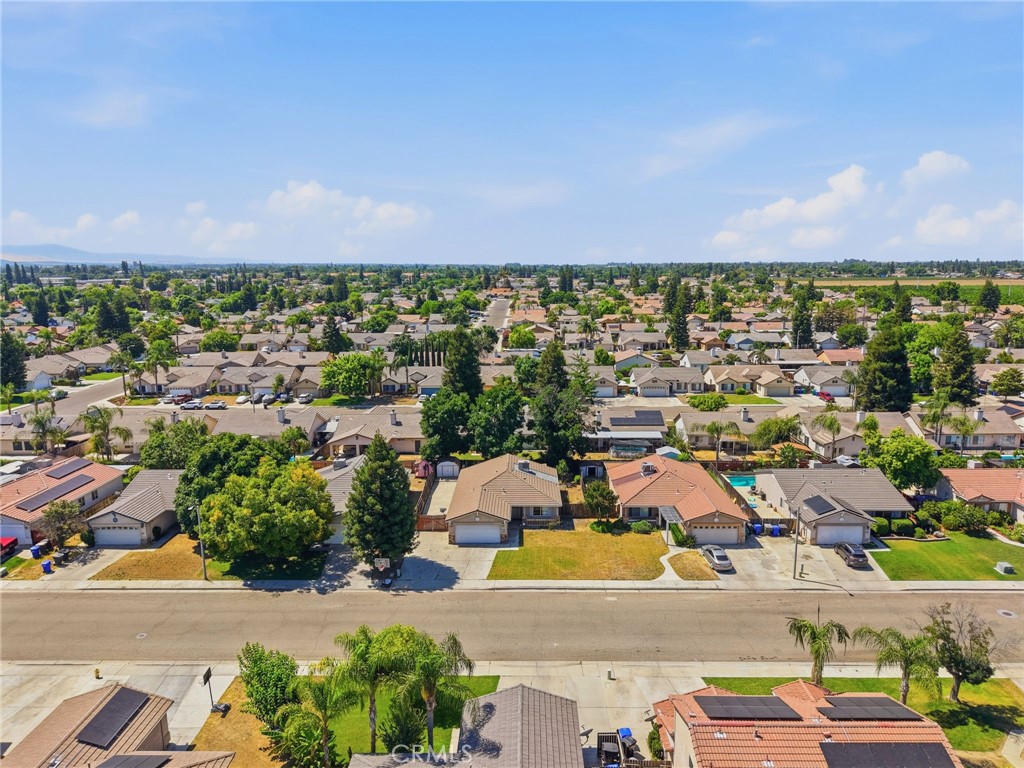 1865 La Vida Avenue Property Photo 10