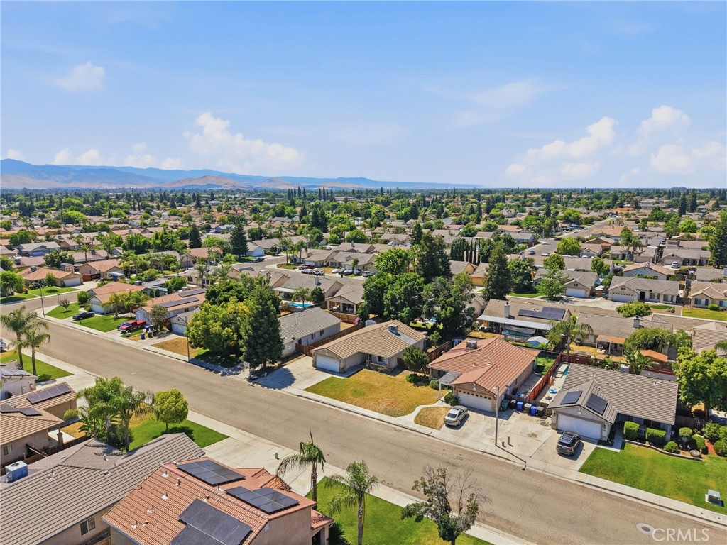 1865 La Vida Avenue Property Photo 11