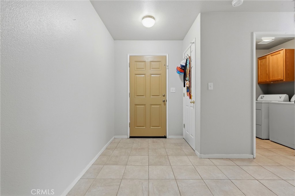 1865 La Vida Avenue Property Photo 14