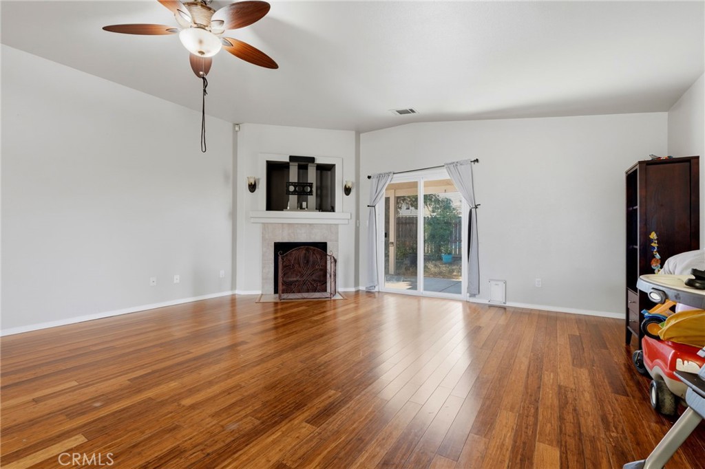1865 La Vida Avenue Property Photo 16