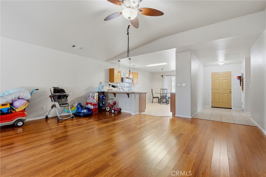 1865 La Vida Avenue Property Photo 18