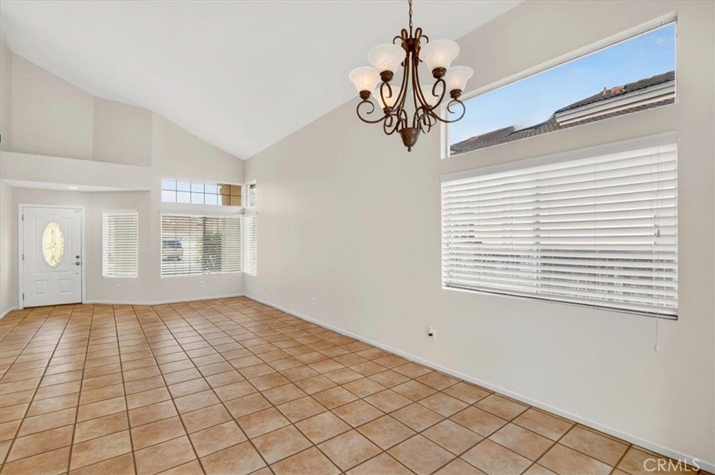 521 Brookside Drive Property Photo 4