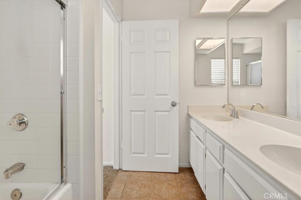 521 Brookside Drive Property Photo 33
