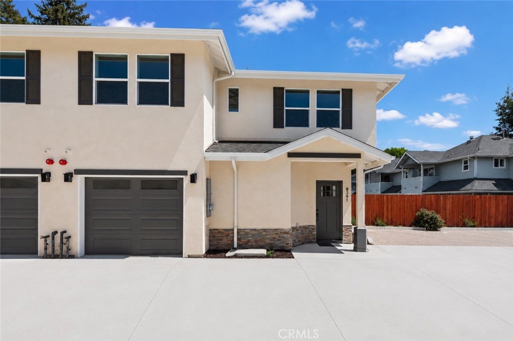 8391 Amapoa Property Photo 1