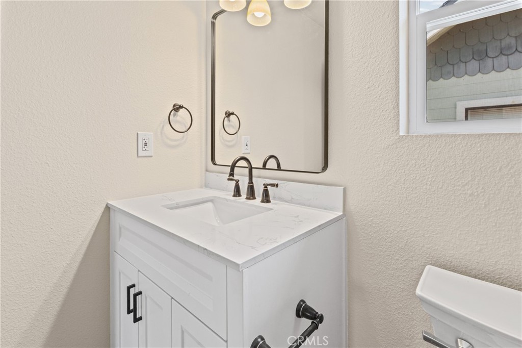 8391 Amapoa Property Photo 16