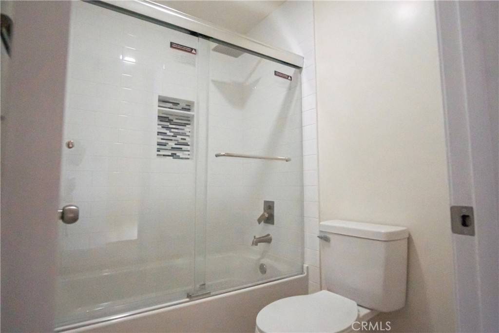 714 Tanner Drive B4 Property Photo 9