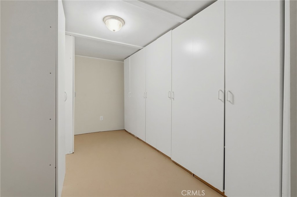 21530 Tiburico Avenue Property Photo 33