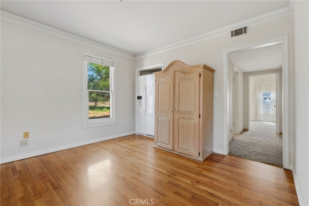 21530 Tiburico Avenue Property Photo 36