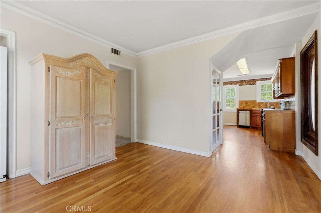 21530 Tiburico Avenue Property Photo 37