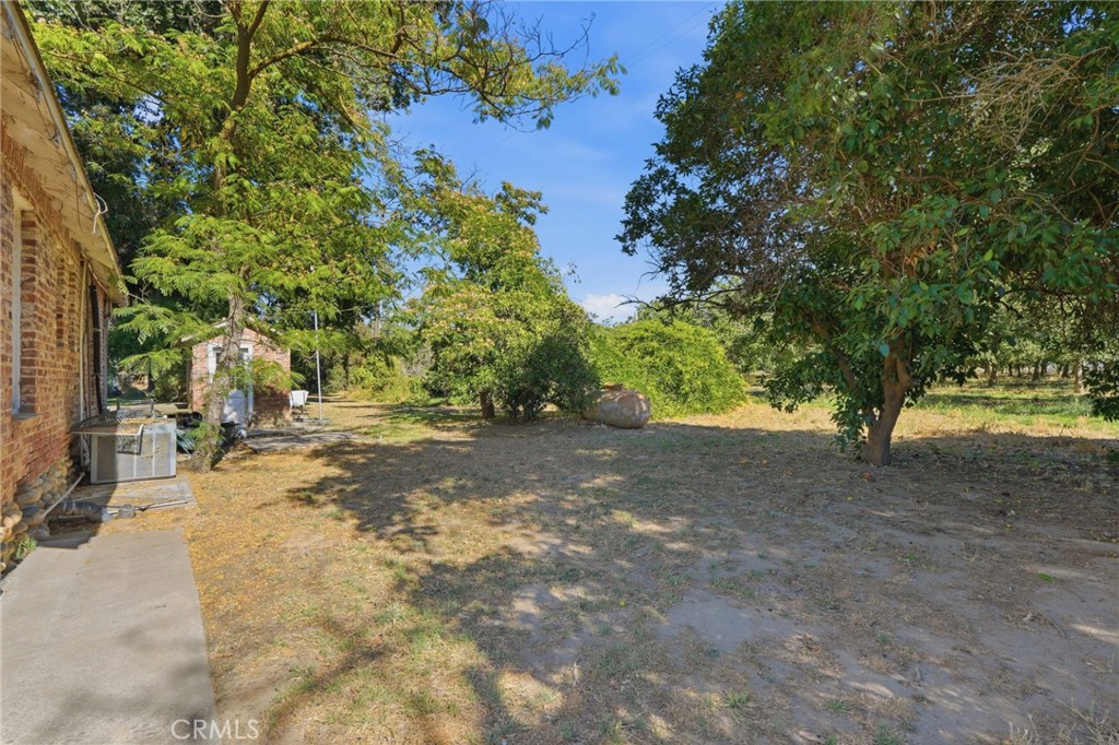 21530 Tiburico Avenue Property Photo 57