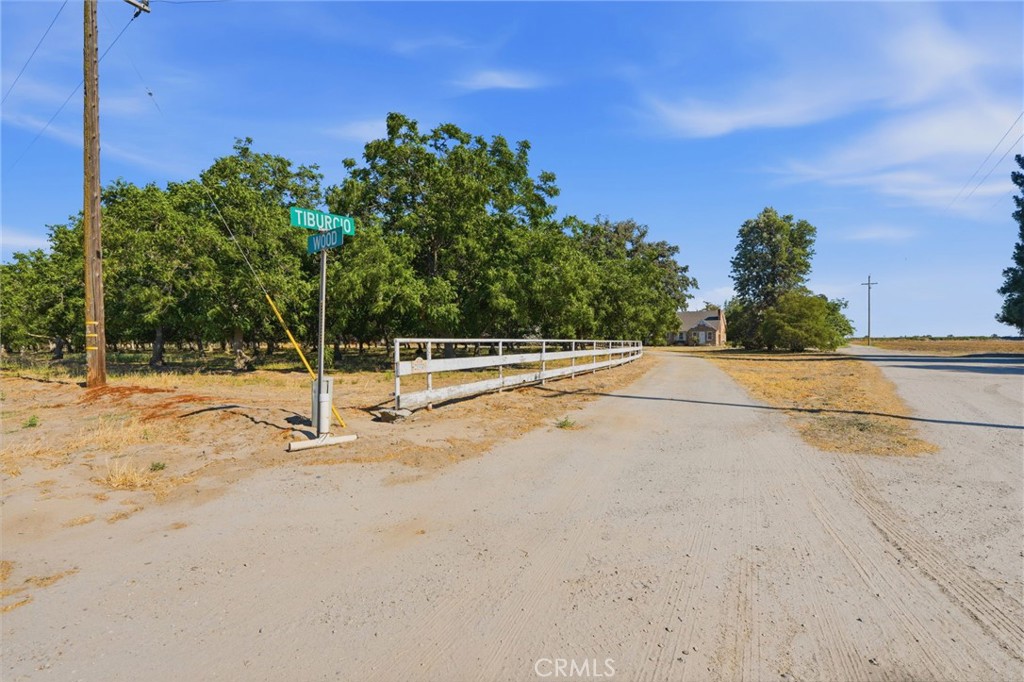 21530 Tiburico Avenue Property Photo 63
