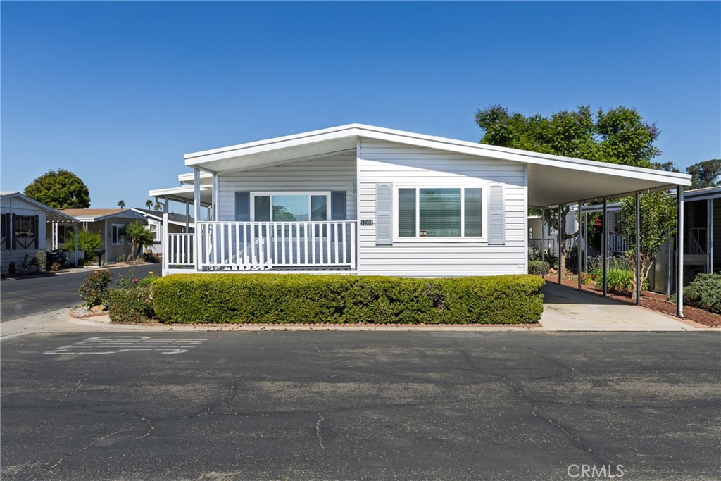 1201 Via Felice Property Photo 2