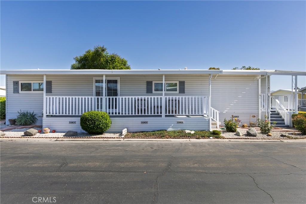 1201 Via Felice Property Photo 5