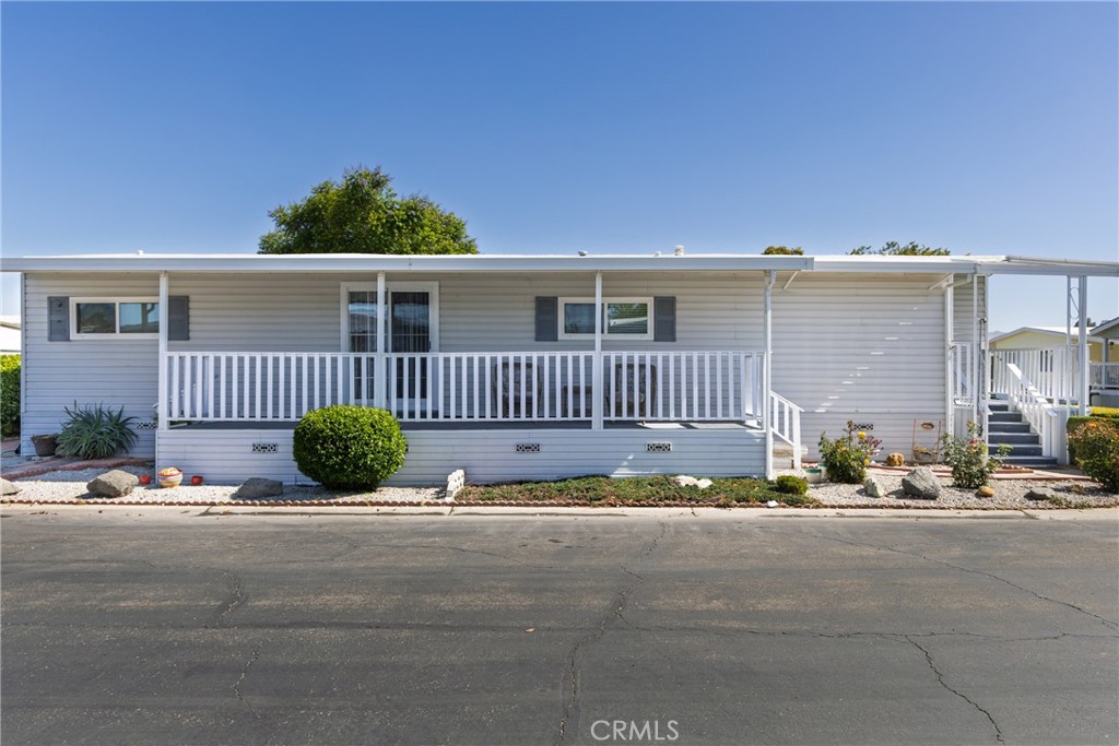 1201 Via Felice Property Photo 5