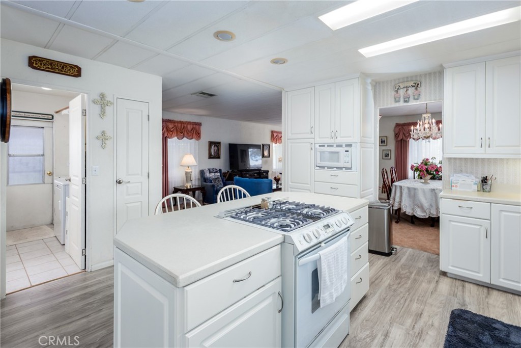 1201 Via Felice Property Photo 15