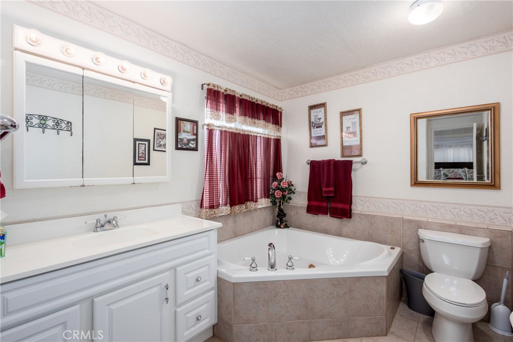 1201 Via Felice Property Photo 23