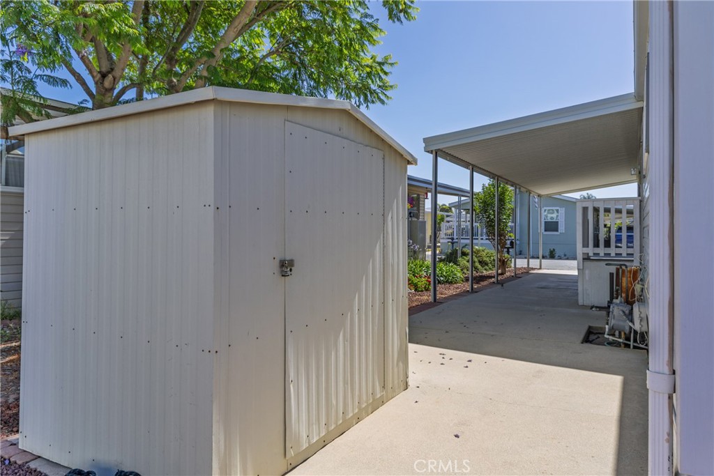 1201 Via Felice Property Photo 28