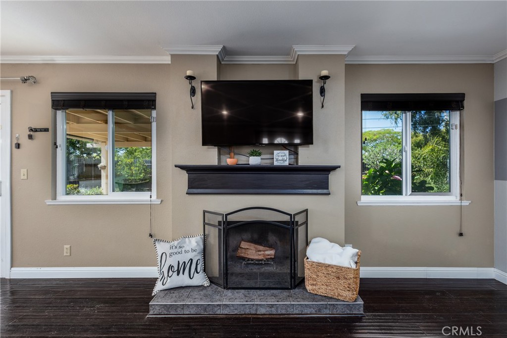 393 Mountain View Property Photo 5