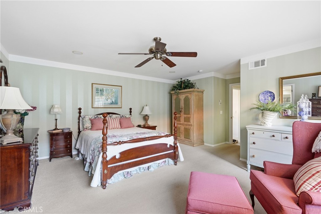 2424 Sandpiper Drive Property Photo 13