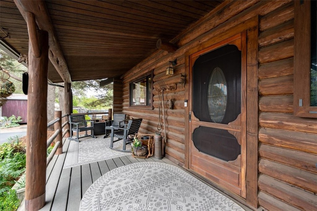2315 Autumn Property Photo 4