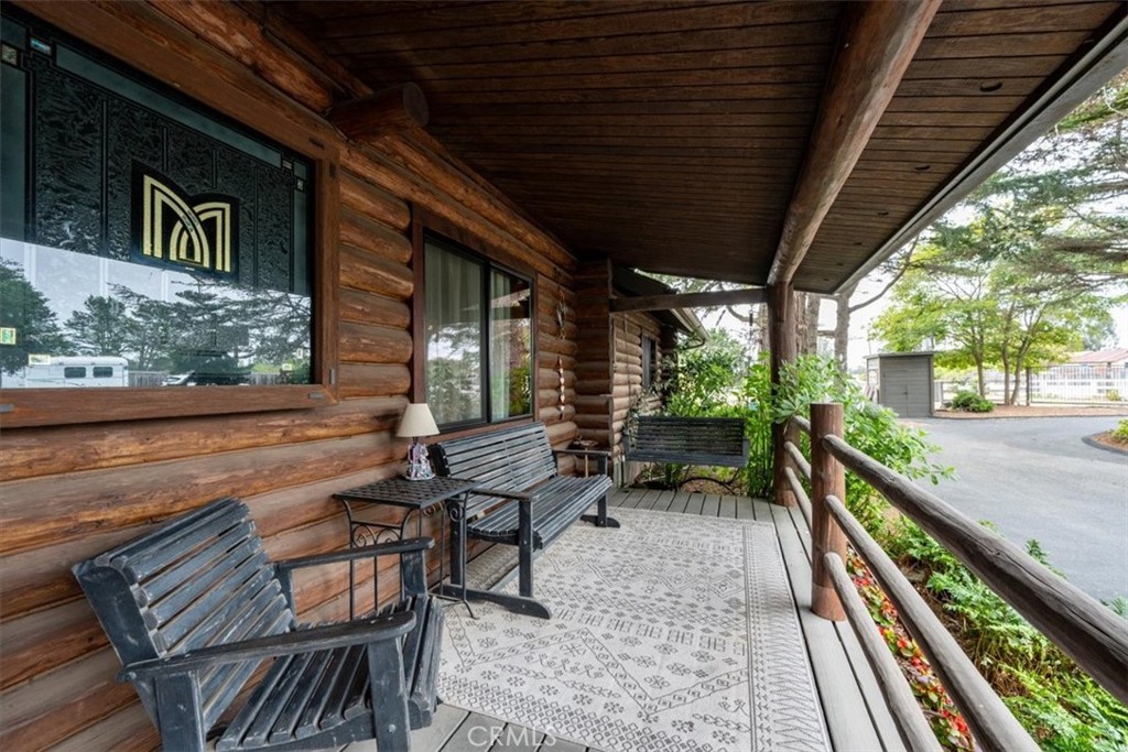 2315 Autumn Property Photo 5