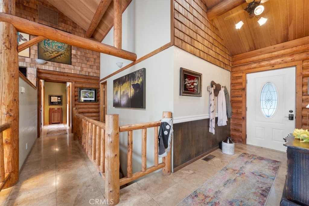 2315 Autumn Property Photo 15