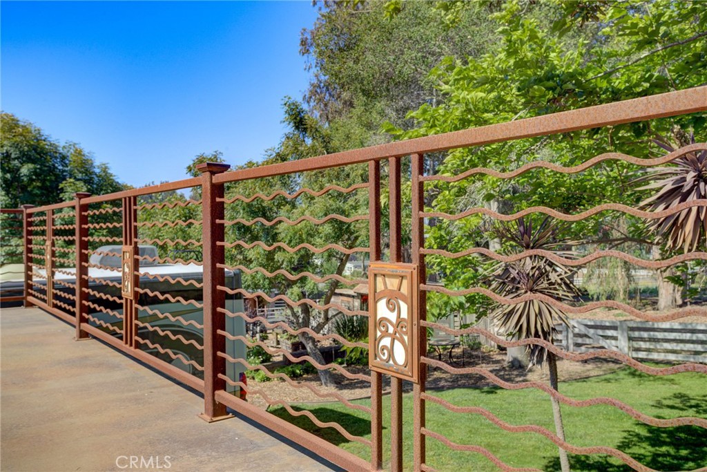 2315 Autumn Property Photo 28
