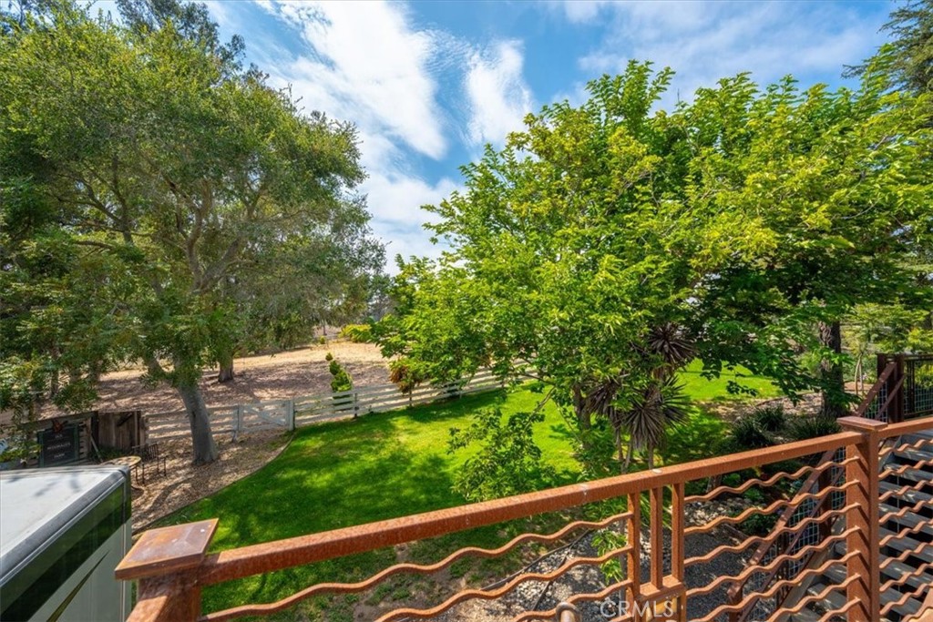 2315 Autumn Property Photo 29