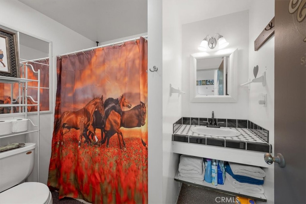 2315 Autumn Property Photo 34