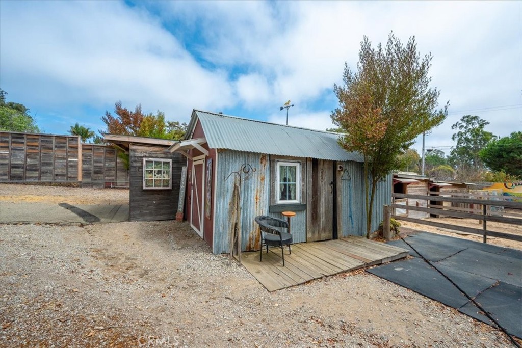 2315 Autumn Property Photo 67