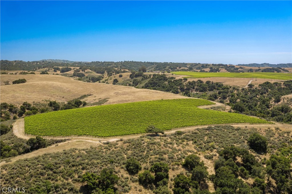 5533 Foxen Canyon Road Property Photo 5