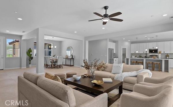 5609 Levanto Property Photo 4