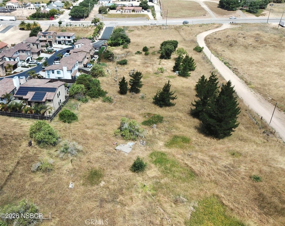 775 W Tefft Property Photo 4