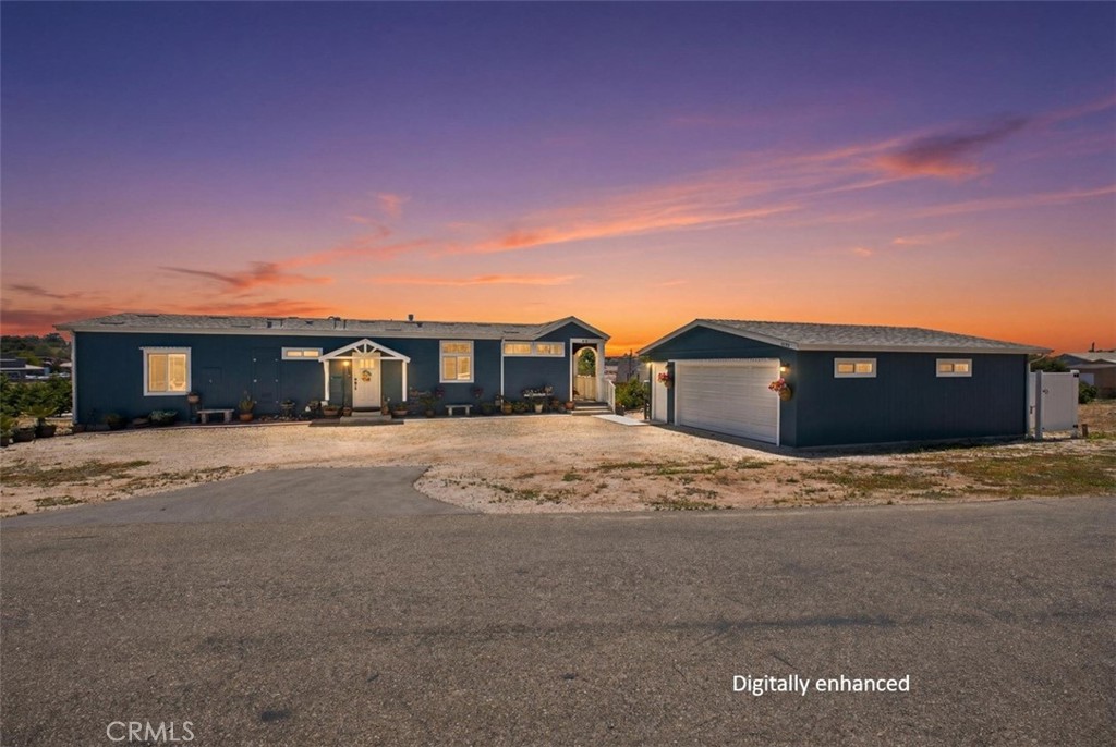 542 Tilhisa Property Photo 1