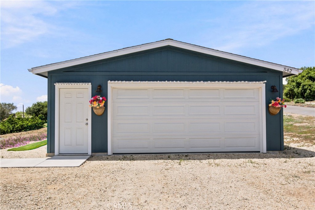 542 Tilhisa Property Photo 31