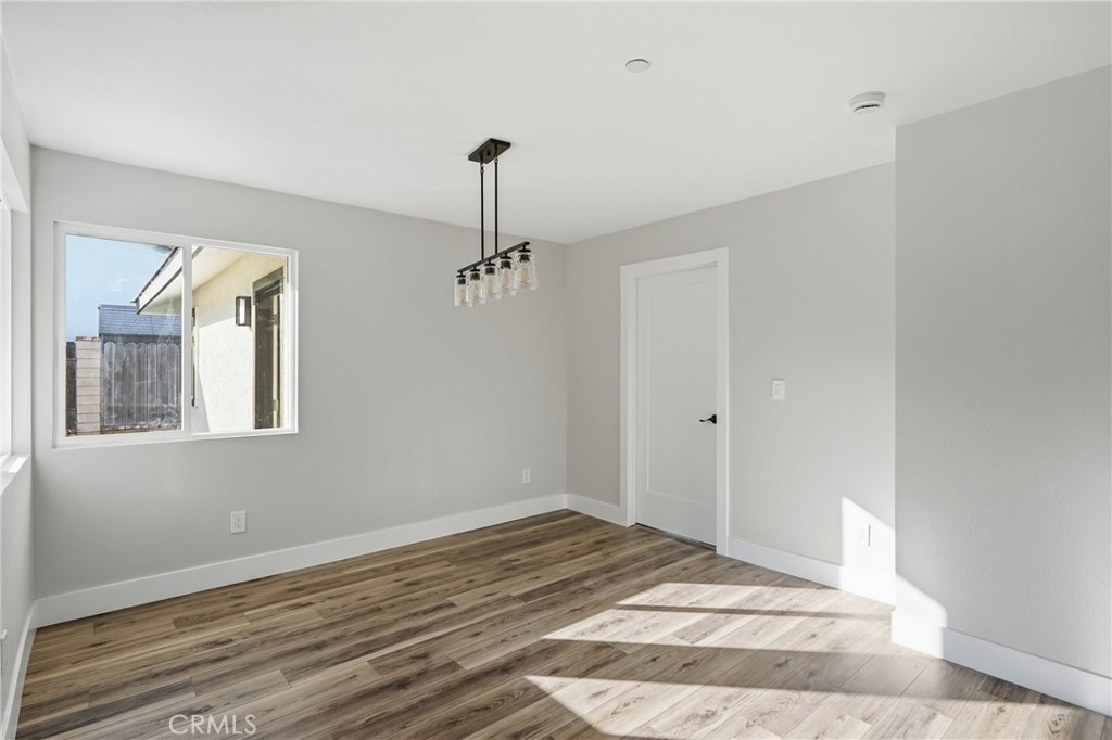 1423 Genoa Way Property Photo 15