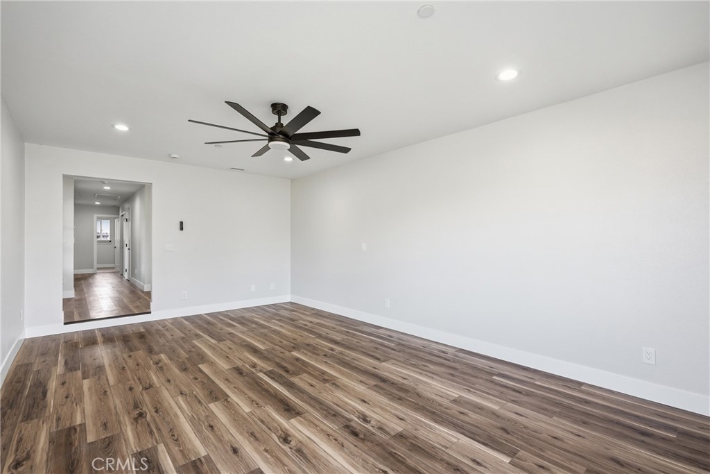 1423 Genoa Way Property Photo 22