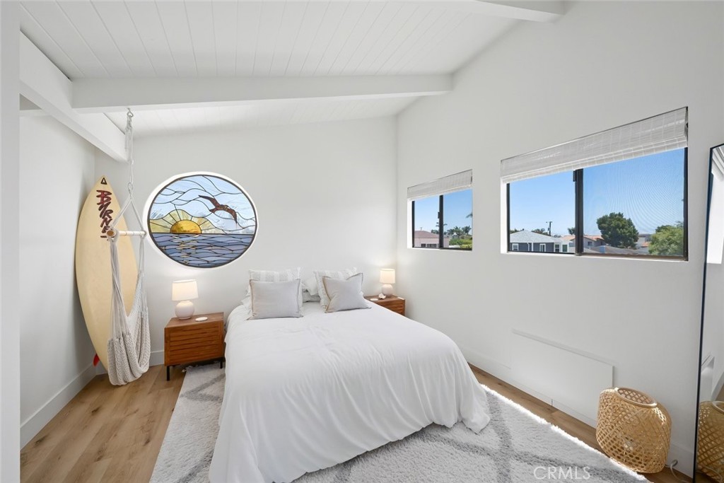 250 Castaic Avenue Property Photo 34