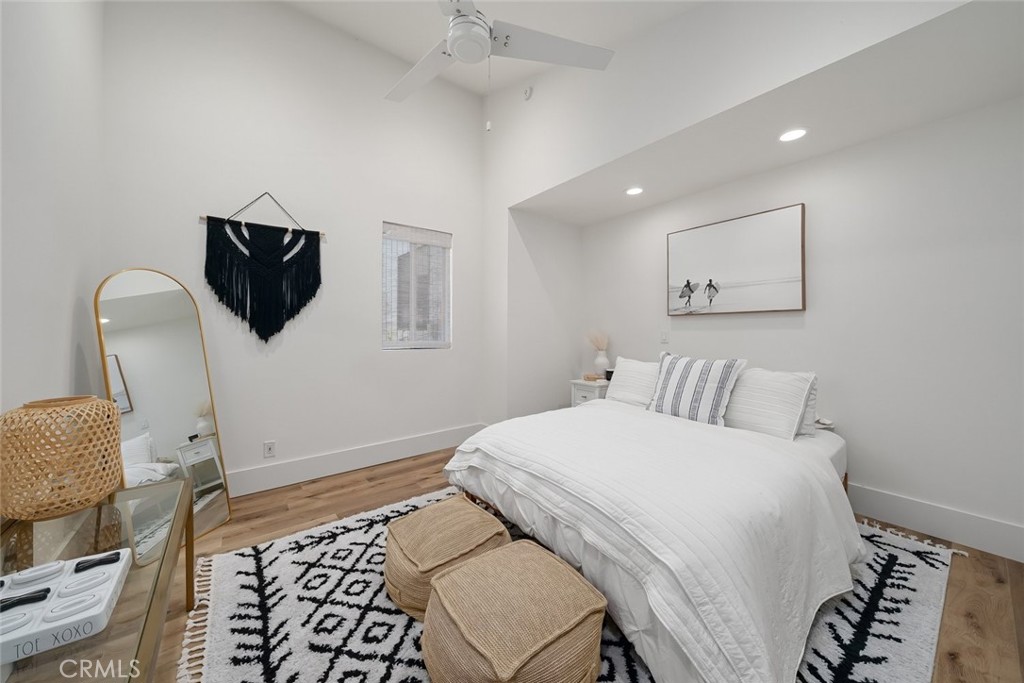 250 Castaic Avenue Property Photo 42