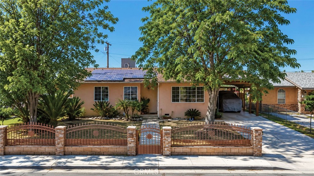 1418 Rosalia Property Photo 2