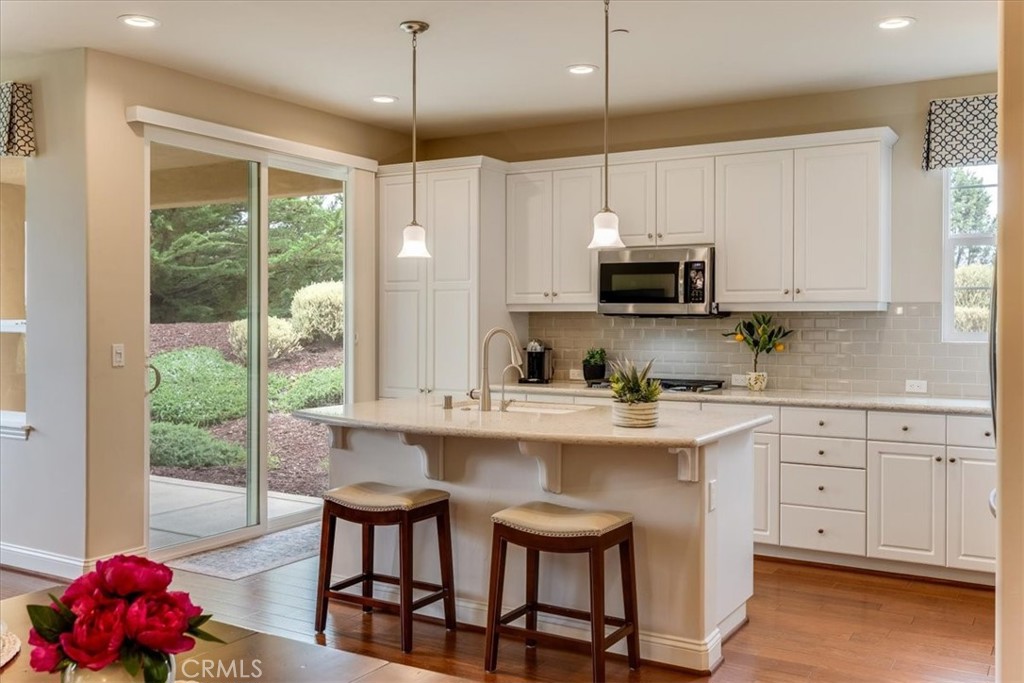 1176 Spring Azure Way Property Photo 10