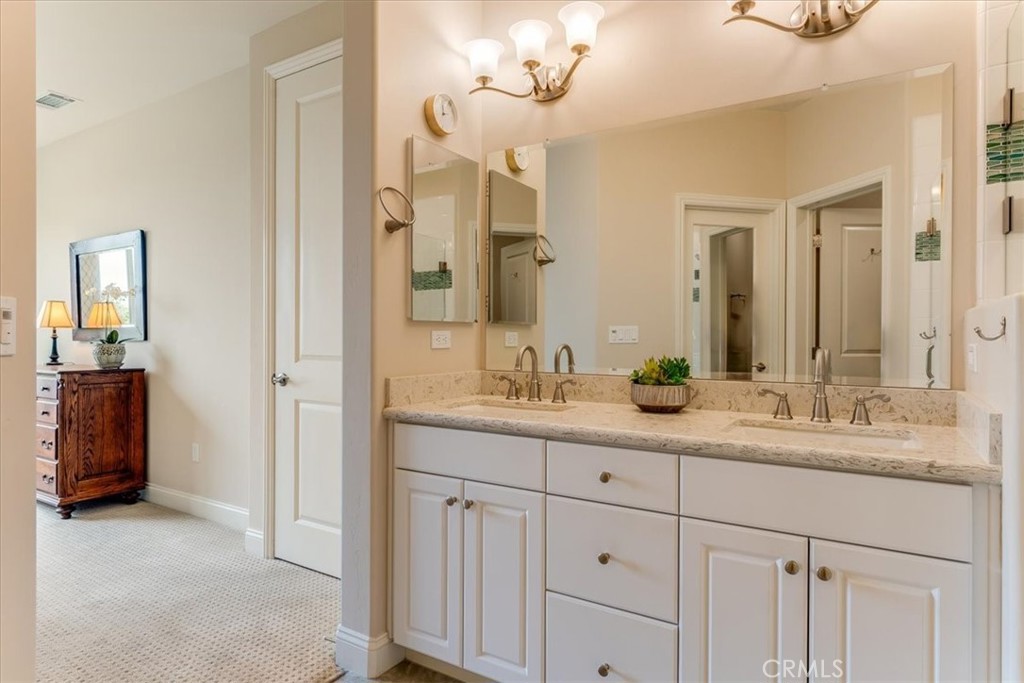 1176 Spring Azure Way Property Photo 17