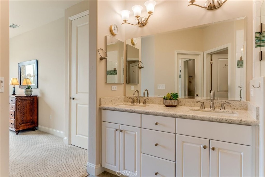 1176 Spring Azure Way Property Photo 17