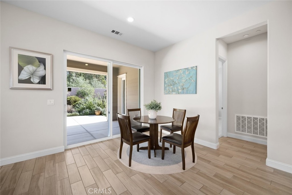 1066 Trail View Place Property Photo 6