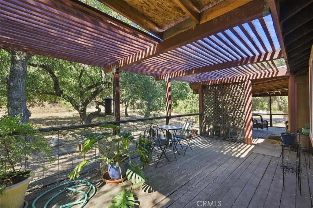 5885 Lion Ridge Property Photo 29