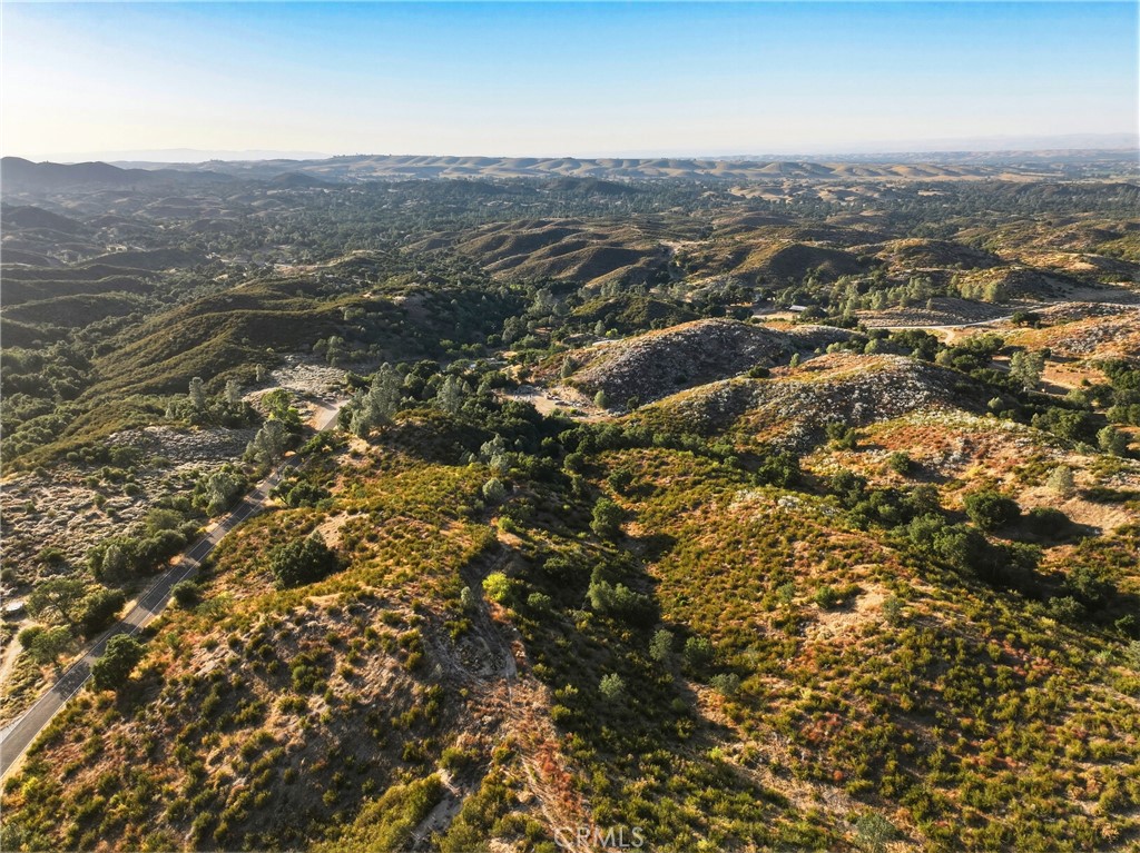 5885 Lion Ridge Property Photo 37