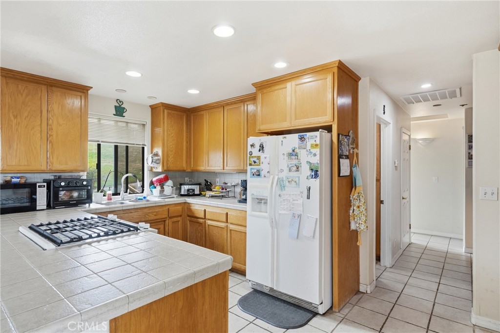 670 Camino Contento Property Photo 42