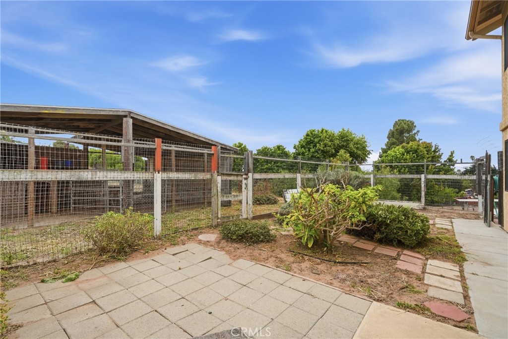 670 Camino Contento Property Photo 47