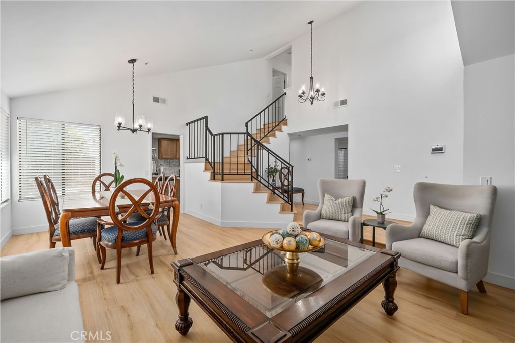 17253 Dolphin Property Photo 3